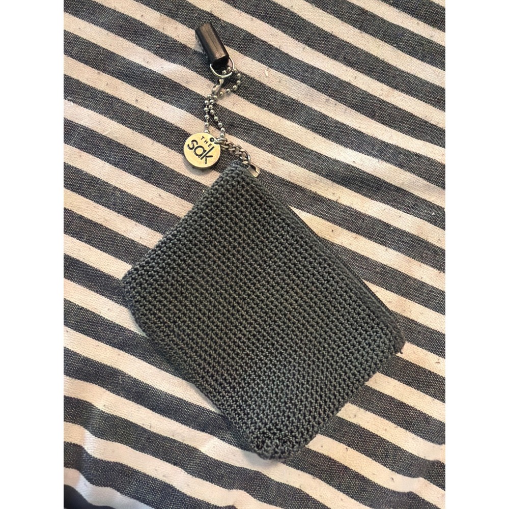 The Sak Charcoal Grey Crochet Coin Purse Zippered Mini Wallet Logo Charm